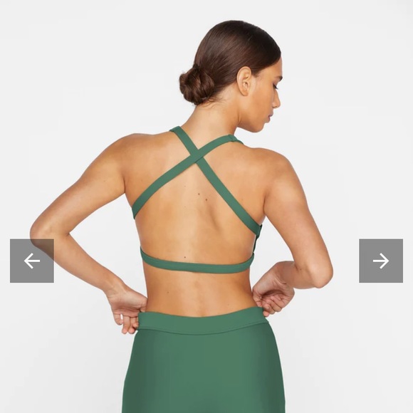 Mikoh swimsuit, cambria top size S and balan bottom size S - Picture 4 of 15